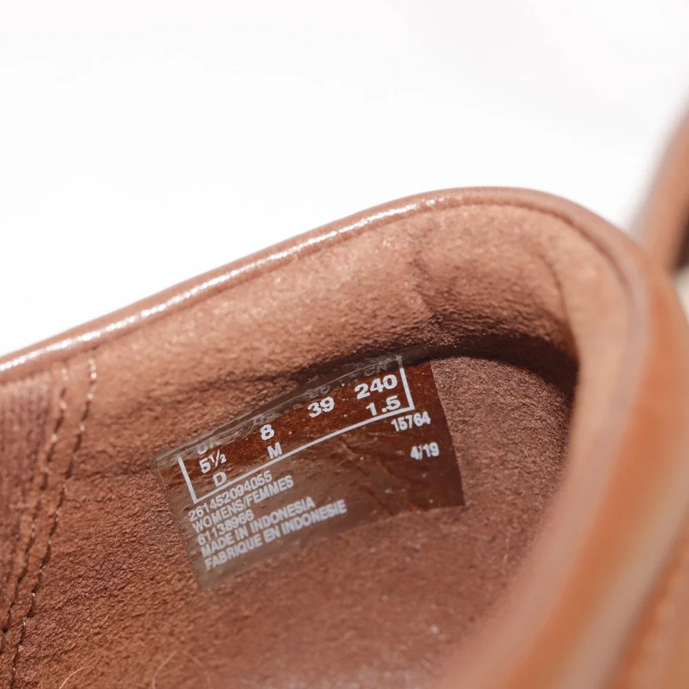 Clarks Womens Hope Shine Loafers Size 8 Brown Leather Flat Slip On Comfort Shoes